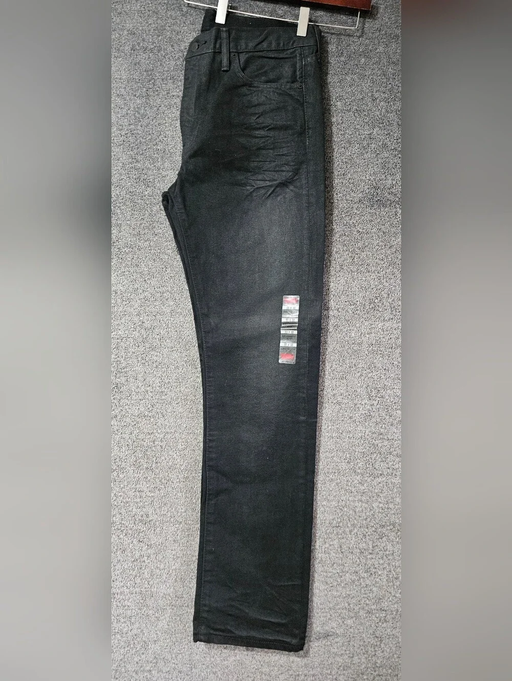 NWT Levi's 513 Slim Straight Leg Fit 100% Cotton Size 33W × 32